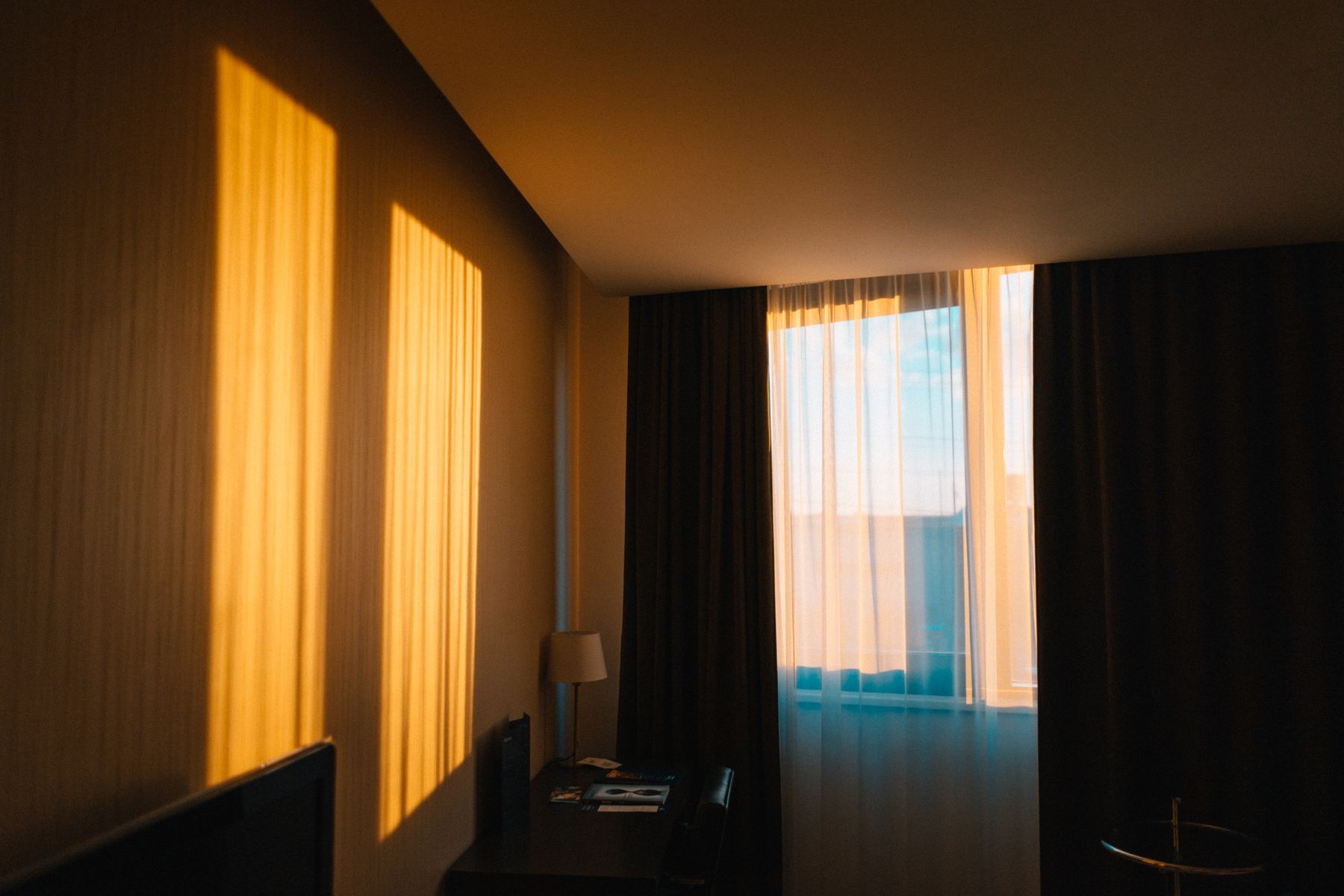 Blackout Curtains: Measuring Real Room Light Control