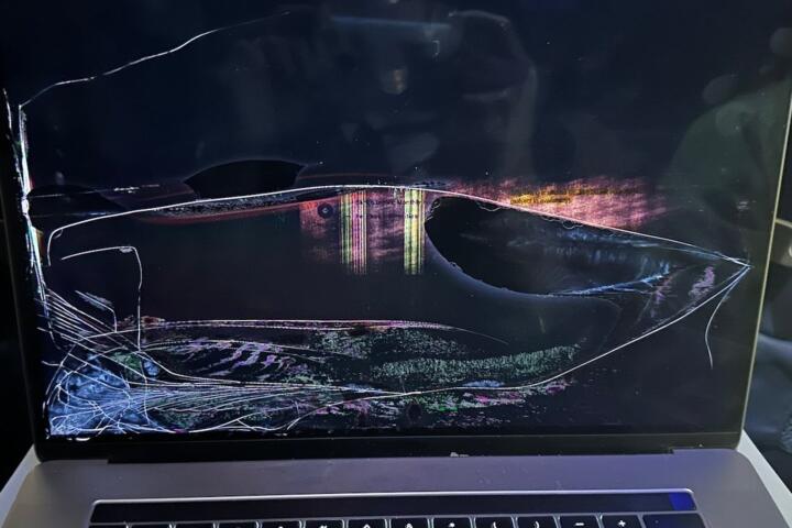 What to Do if Your Tech Gear is Damaged During a Flight