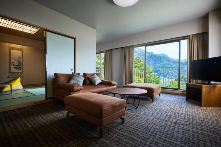 Hotel Room Location: Noise Risk by Floor and Layout