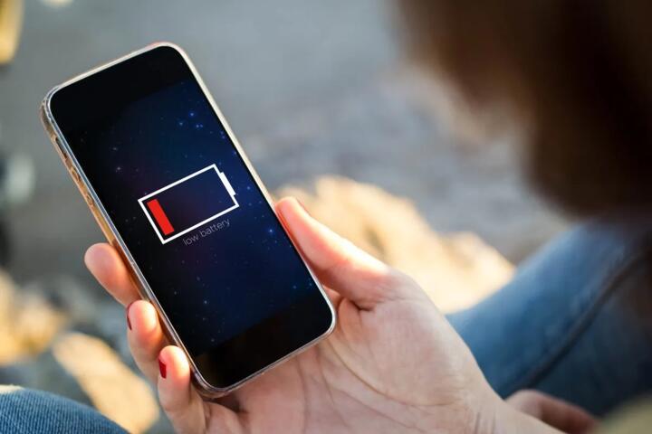 Does 5G Drain More Battery on a Travel eSIM?