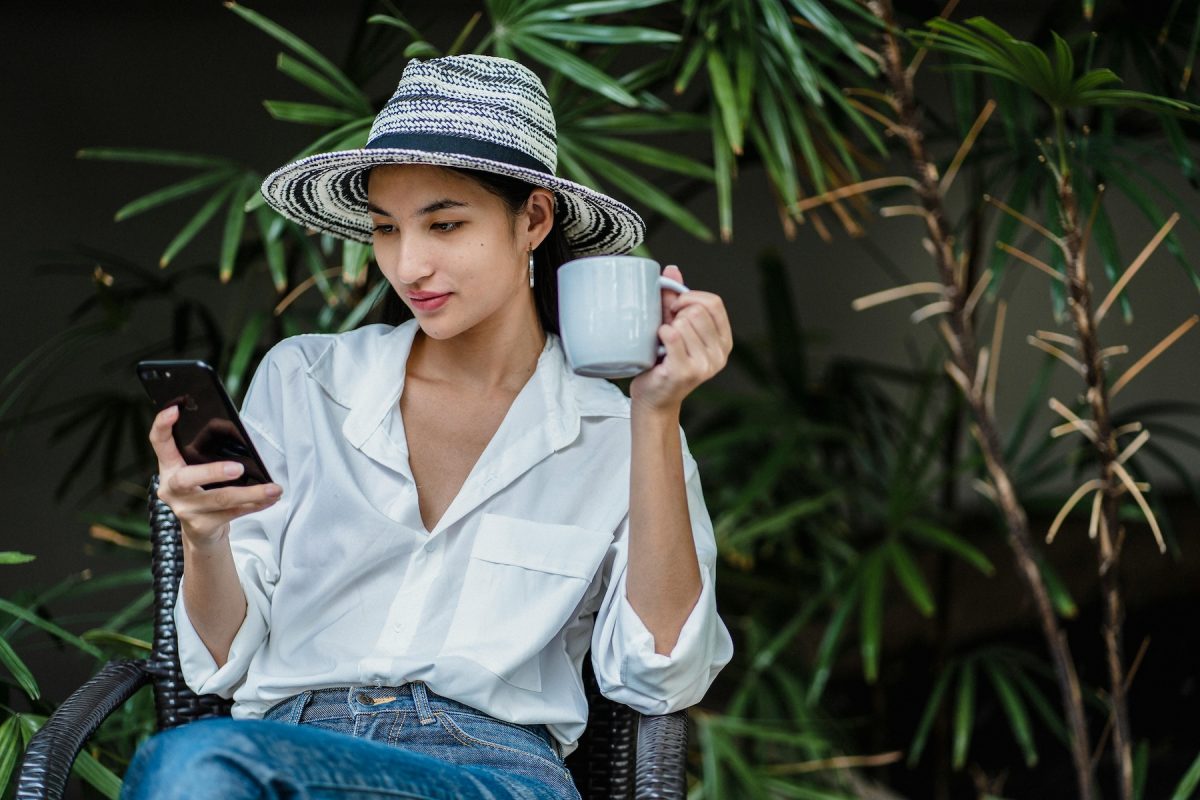 4G eSIM vs Hotel Wi-Fi for Video Calls